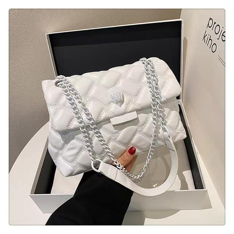 New Xiaoxiangfeng Chain Bag Solid Color Rhombus Embroidered Thread Women'S Bag Large Capacity Shoulder Messenger Bag Commute Fashionable Crossbody Bag Versatile Underarm Bag Viral Beaded Sardine Bag Alt Purse